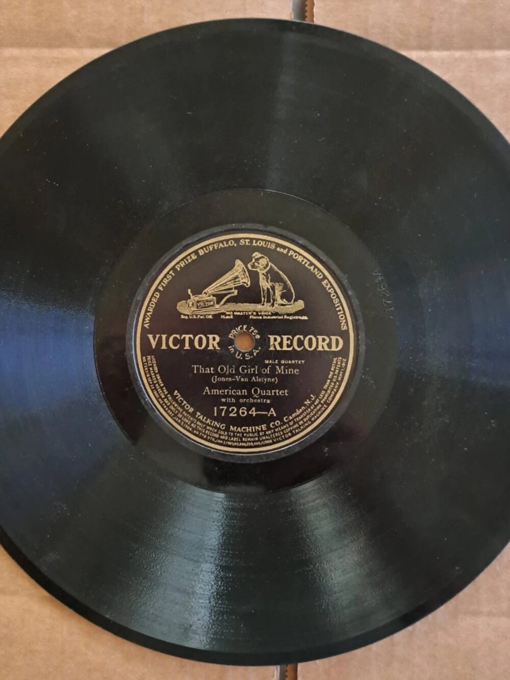 Victor 17264 - 78rpm Record THAT OLD GIRL OF MINE/IN BANJO LAND
